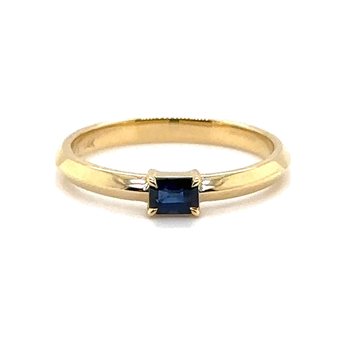 Blue Sapphire Solitaire Petite Ring