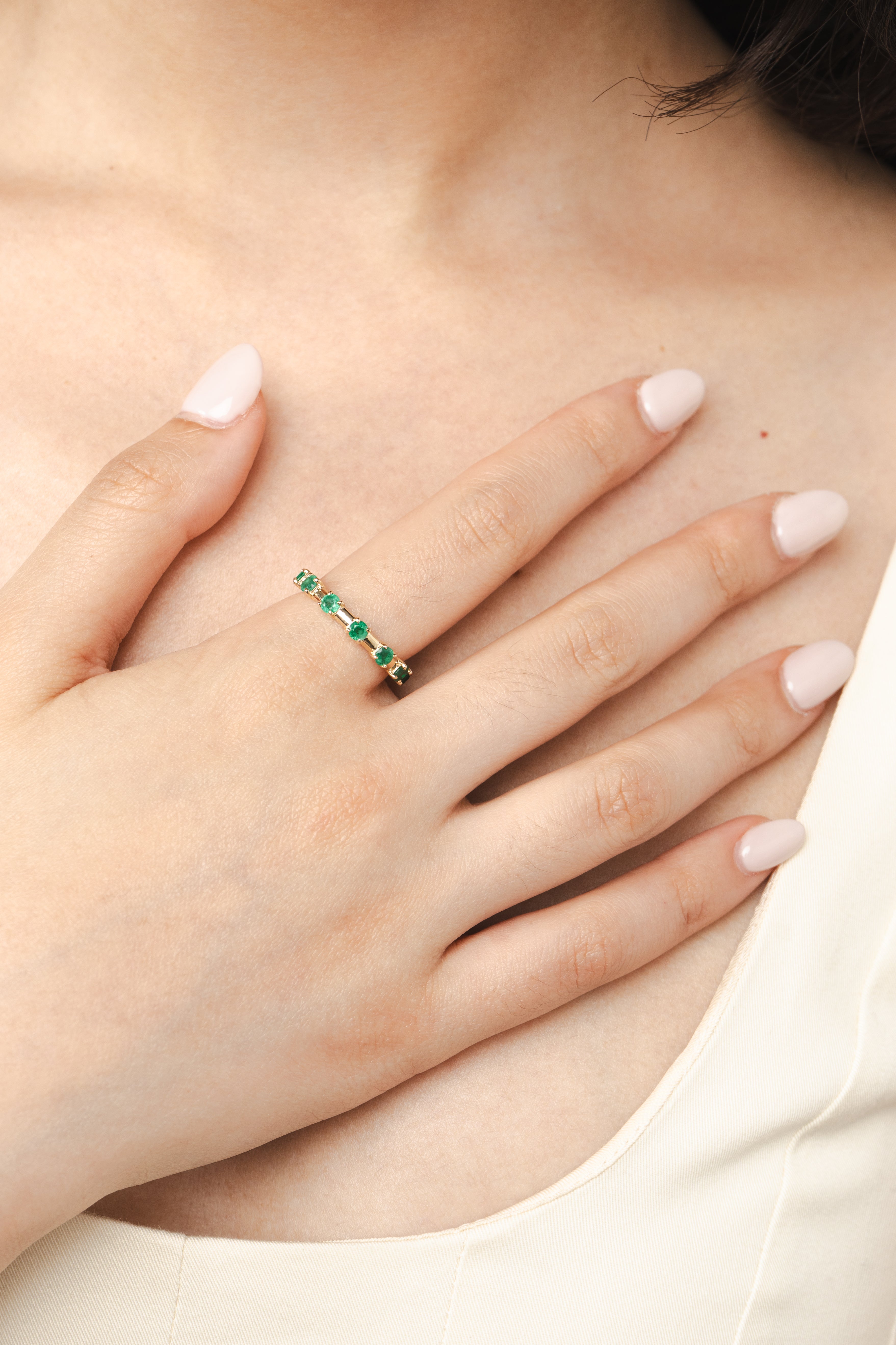 Emerald Floating Band