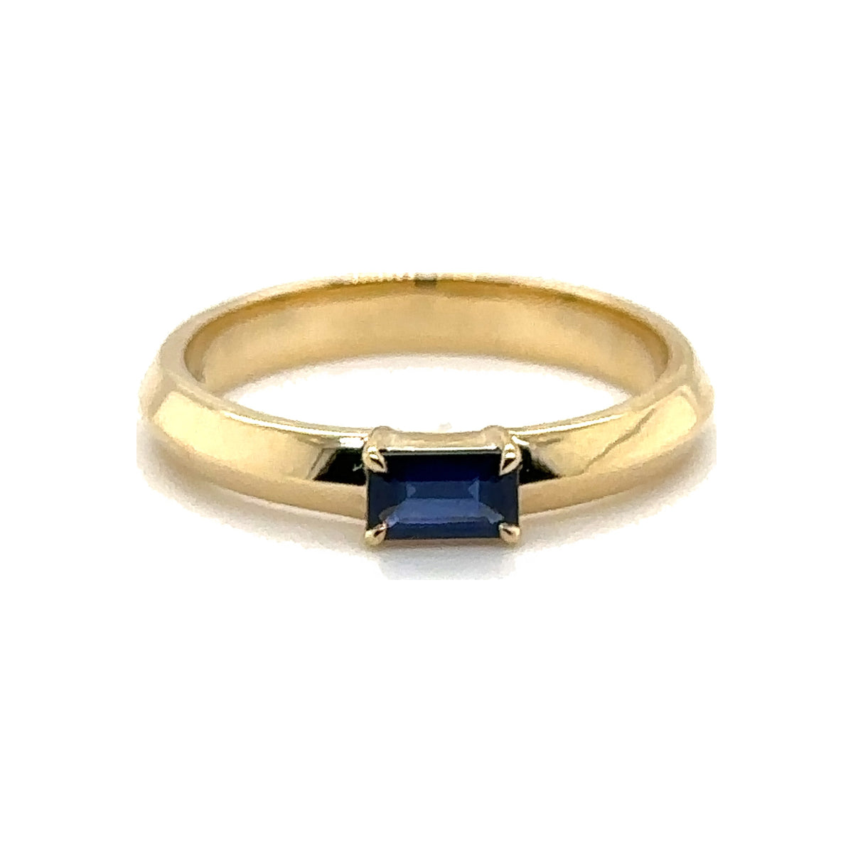 Blue Sapphire Solitaire Ring